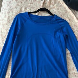 Lululemon Blue Long Sleeve Athletic Top
